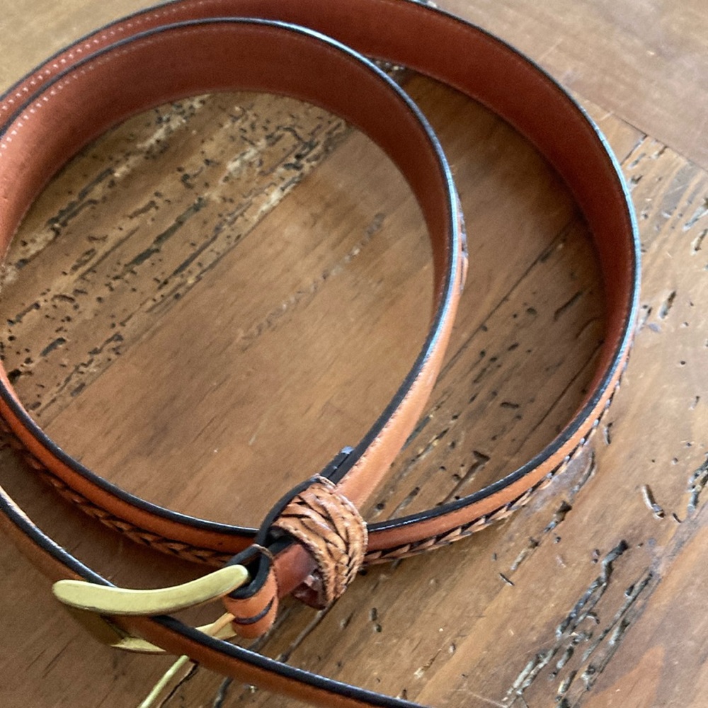Coach men’s belt British Tan all leather size 42”.